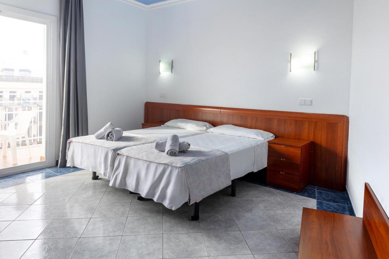 Clipper Hotel 2*
